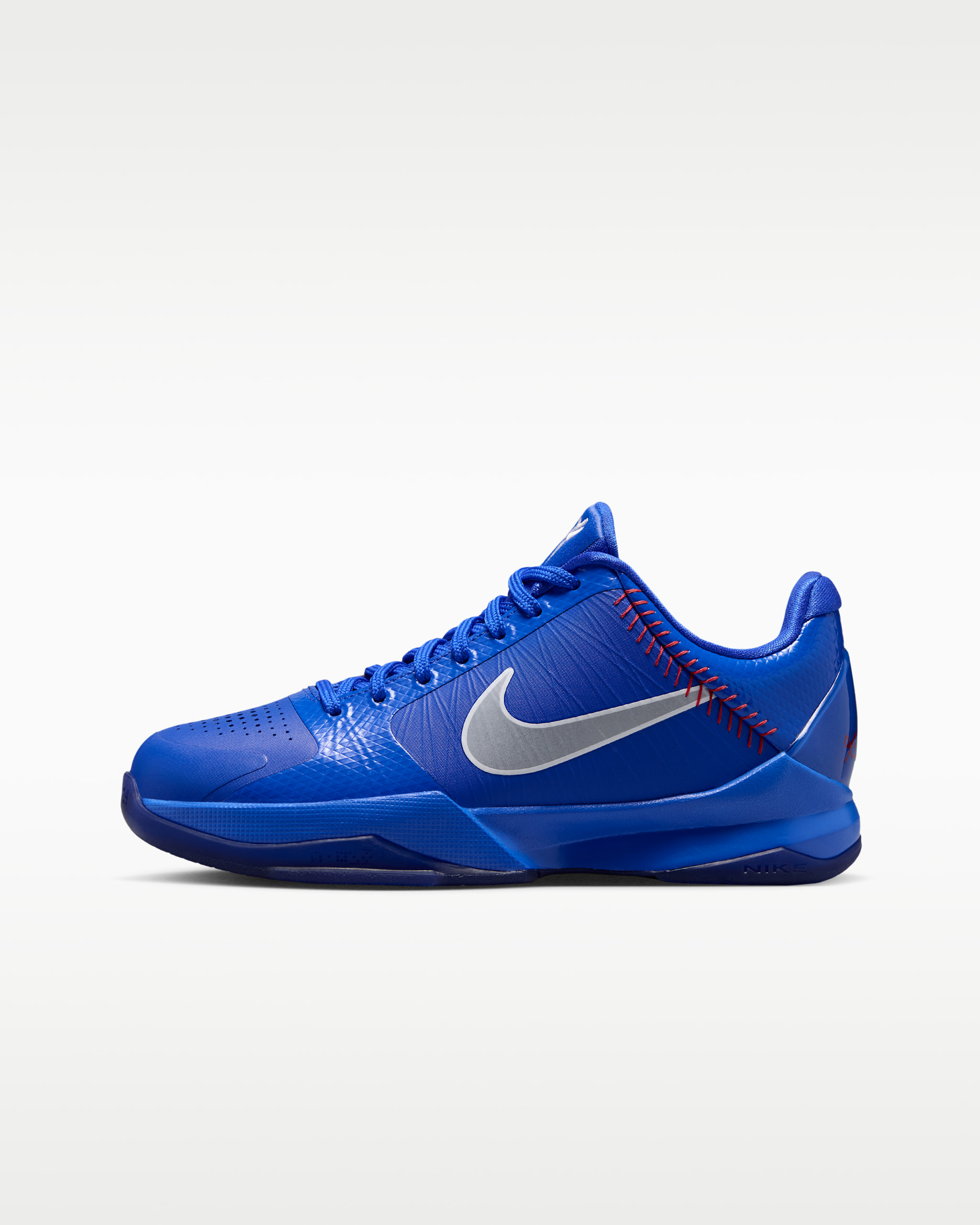 Kobe V Big Kids' Basketball Shoes. Nike JP